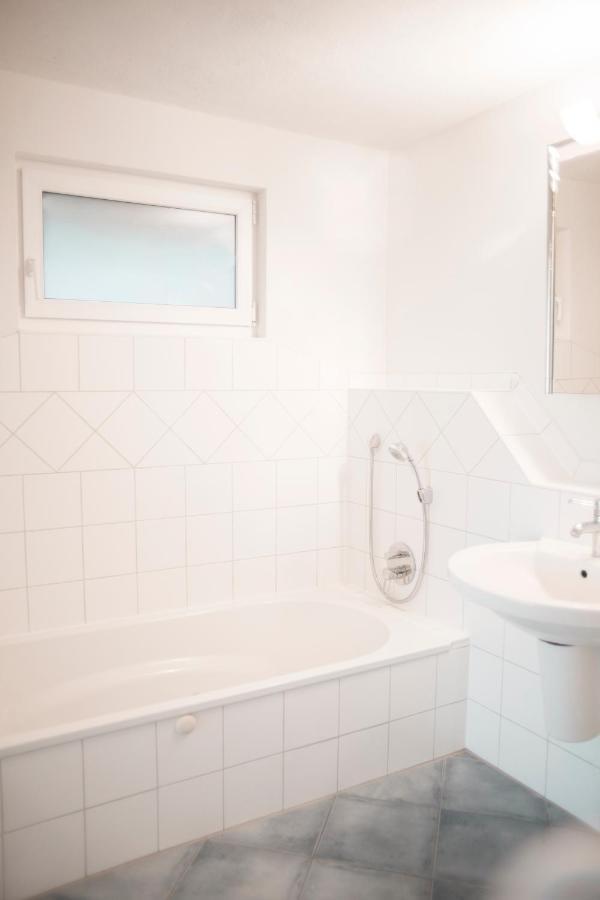 Bed & Breakfast Unter Den Linden Hungen Zewnętrze zdjęcie