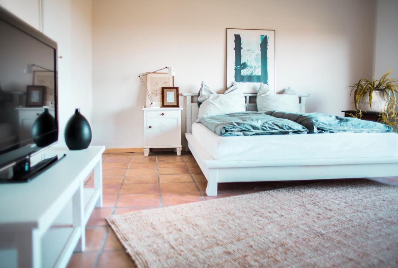 Bed & Breakfast Unter Den Linden Hungen Zewnętrze zdjęcie